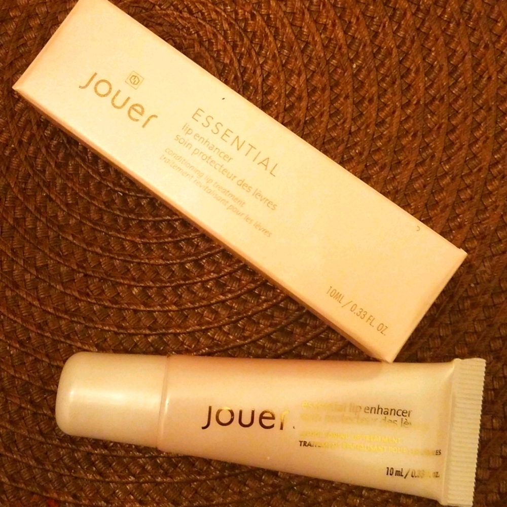 Jouer Essential Lip Enhancer